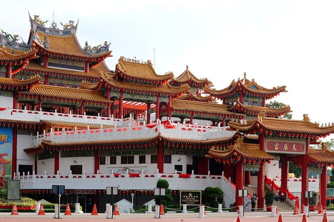Kuala Lumpur City & Batu Caves Temple Private Tour - Inclusions and Pickup Details