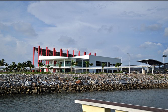 Kuala Lumpur City to Lumut (Marina Island Jetty) 1-way Transfer - Pickup and Drop-off Details