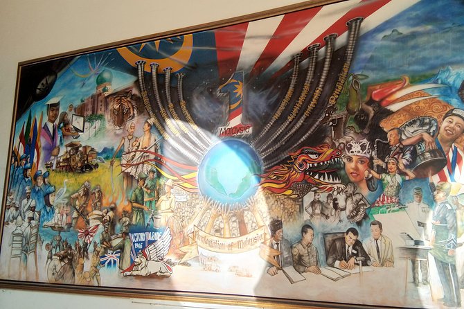 Kuala Lumpur City Tour Include Batu Caves - Exploring Batu Caves