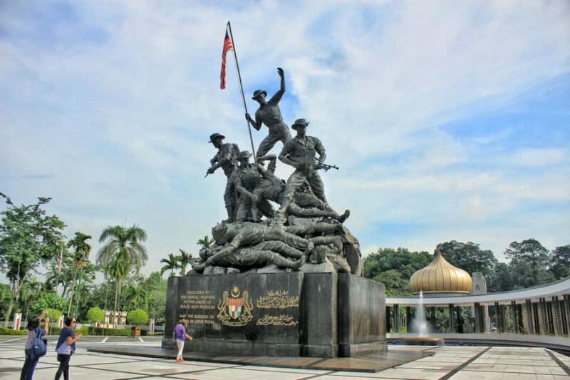 Kuala Lumpur: City Tour - Petronas Towers & Istana Negara - Key Points