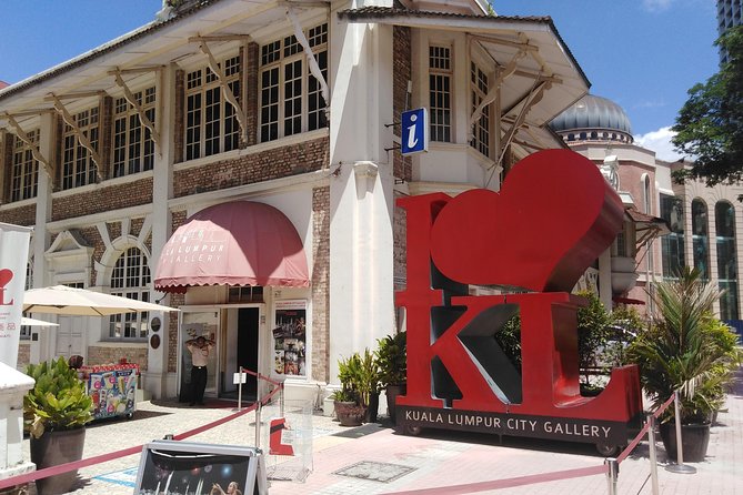 Kuala Lumpur Cruise Excursions From Port Klang for KL City Tour - Visiting the Kings Palace