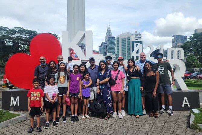 Kuala Lumpur Full-Day City Tour - Exploring the Petronas Towers