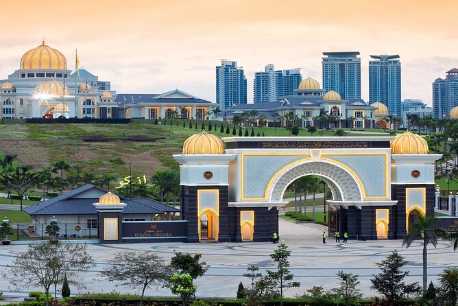Kuala Lumpur Full-Day Tour With 2-Way Airport / Port Transfers - Sum Up
