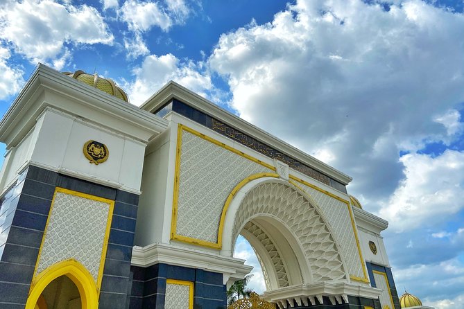 Kuala Lumpur Half Day City Tour (Private Tour) - Meeting and Pickup Details