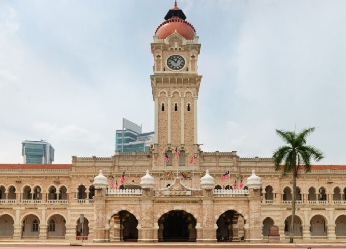 Kuala Lumpur: Half-Day Photo Tour With Petronas Twin Towers - Architectural Marvels