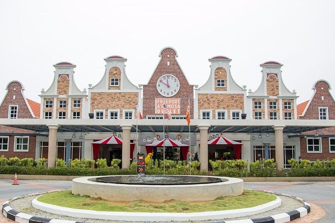Kuala Lumpur International Airport to Malacca Hotels / Apartments - Key Points