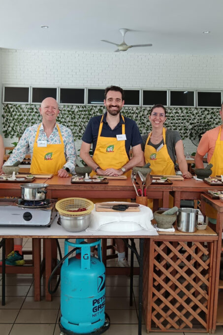 Kuala Lumpur: Malaysian Cooking Class With Market Tour - Reserving and Cancellation