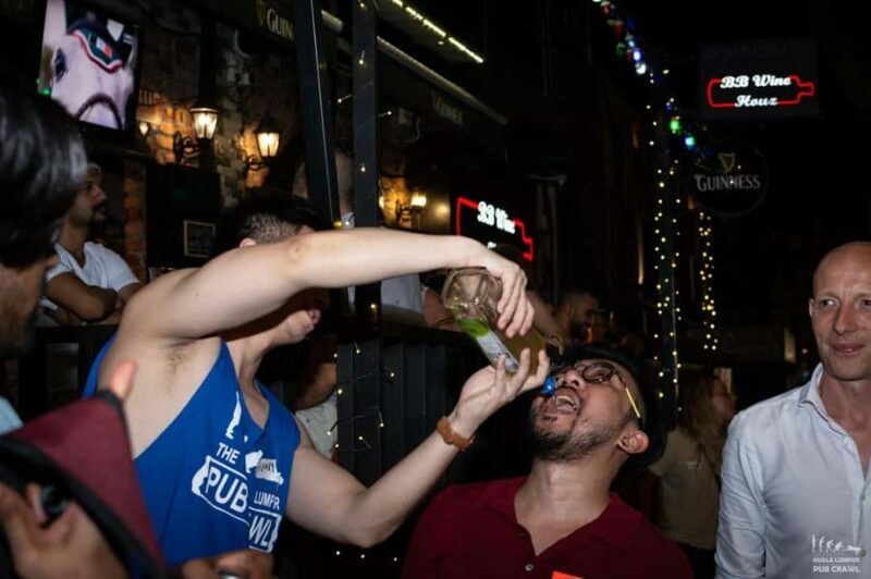Kuala Lumpur: Nightlife Pub Crawl 3 Venues & Drinks - The Vibe of the First Venue