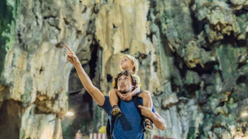 Kuala Lumpur: Private Batu Cave, National Mosque Tour, Lunch - FAQ