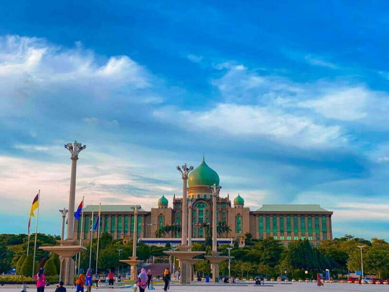 Kuala Lumpur: Putrajaya Tour with Pink Mosque & River Cruise - Architectural Highlights and Cultural Insights