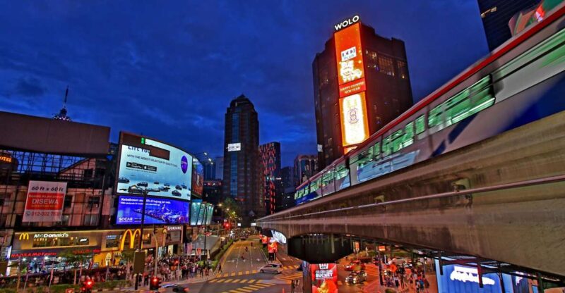 Kuala Lumpur: Sightseeing, Markets, and Food Night Tour - Itinerary Highlights