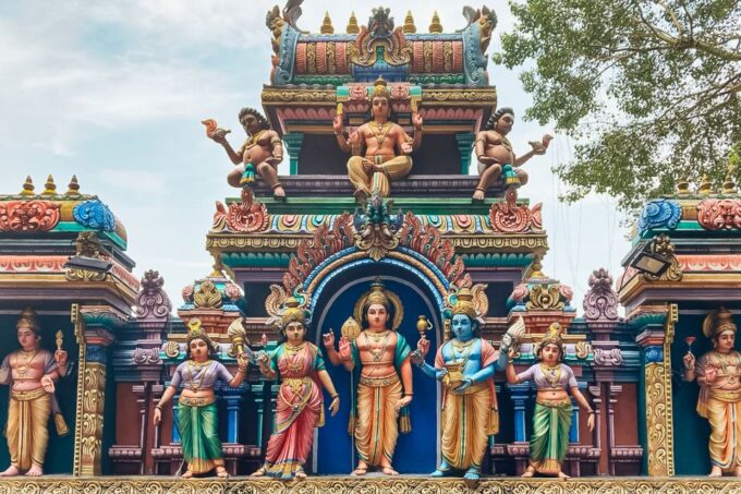 Kuala Lumpur: Suburbs and Batu Caves Half-Day Tour - Frequently Asked Questions