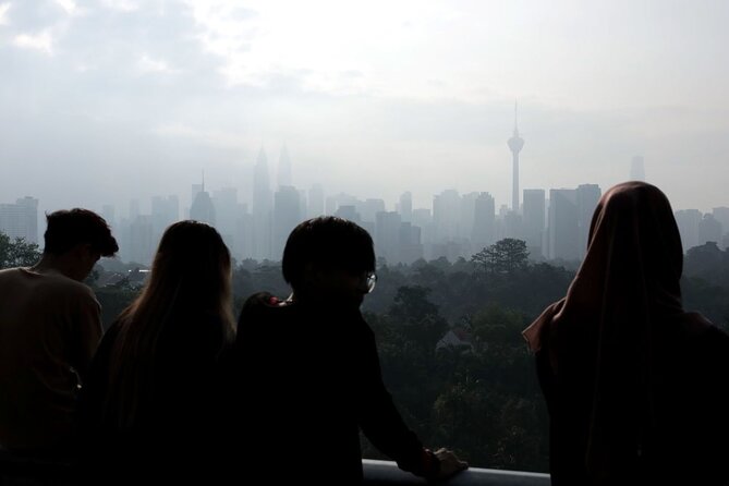 Kuala Lumpur Sunrise Tour With Breakfast Teh Tarik & Roti Canai - Inclusions