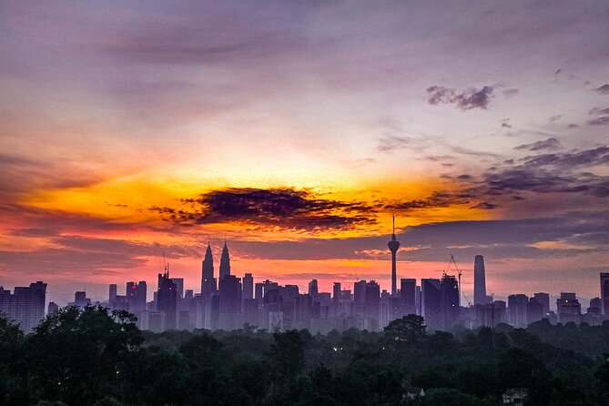 Kuala Lumpur Sunrise Tour With Breakfast Teh Tarik & Roti Canai - Meeting and Pickup Information