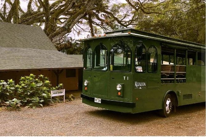 Kualoa Ranch - Kualoa Grown Tour - Tropical Garden Exploration