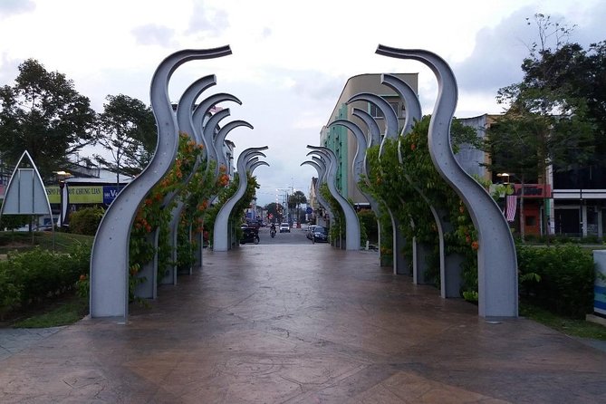Kuantan Day Tour From Kuala Lumpur With Tower188 Observation Deck - Private Transportation and Assistance