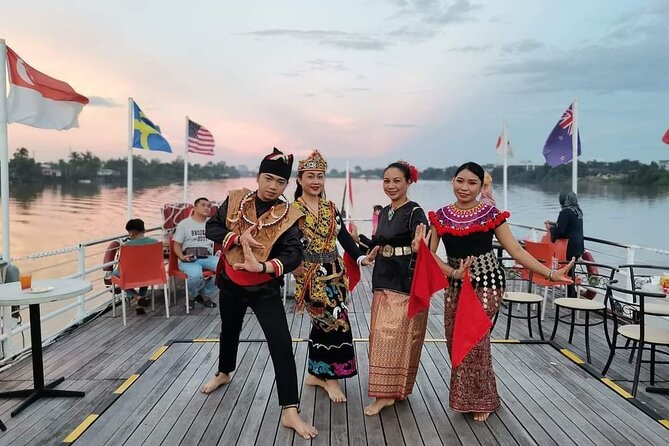 Kuching Cultural & Heritage Tour With Sarawak Sunset River Cruise - Pickup and Meeting Details