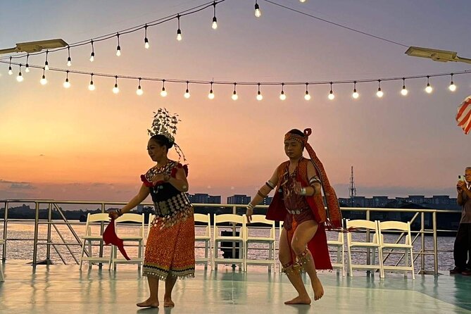 Kuching Cultural & Heritage Tour With Sarawak Sunset River Cruise - Exploring Kuchings Cultural Heritage