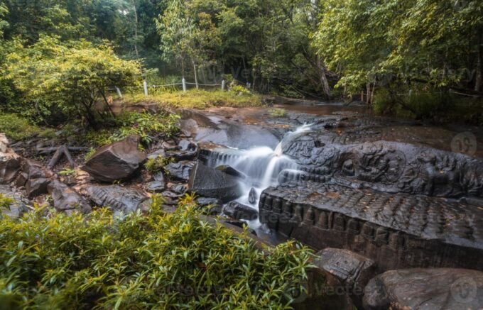 Kulen Elephant Forest & 1000 Lingas River Bed - Booking Information