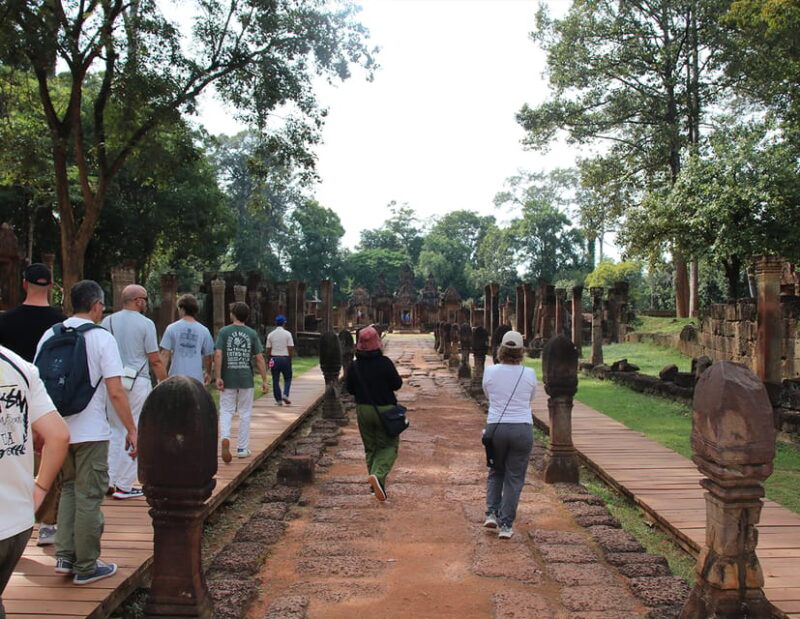 Kulen Mountain Waterfalls and Banteay Srei Tour - Good To Know