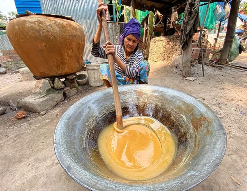 Kulen Mountain Waterfalls and Banteay Srei Tour - Not Included