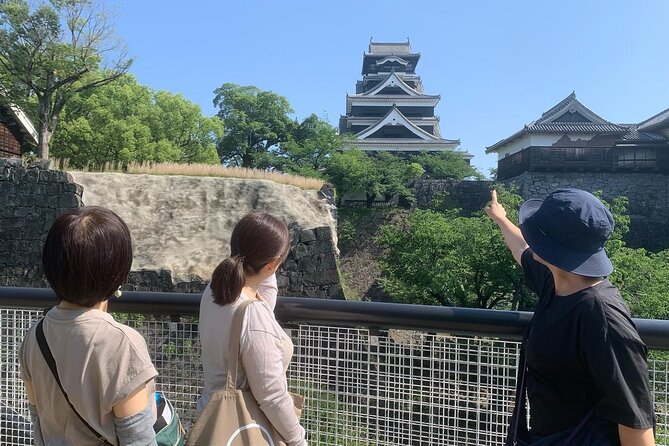 Kumamoto Castle Walking Tour With Local Guide - Finishing at Johsaien