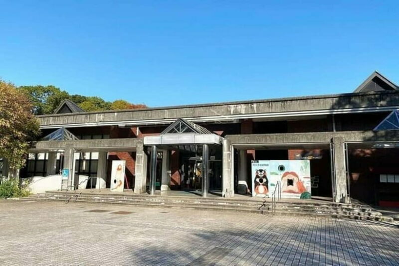 Kumamoto Iconic Statues World of Pirates Adventure Tour - Who Should Consider This Tour?