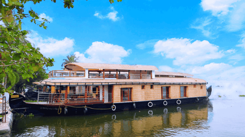 Kumarakom Backwater Houseboat Cruise Tour (03 Days) - Accommodation and Meals