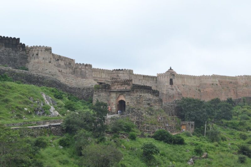 Kumbhalgarh and Ranakpur: Private Day Trip From Udaipur - Important Information