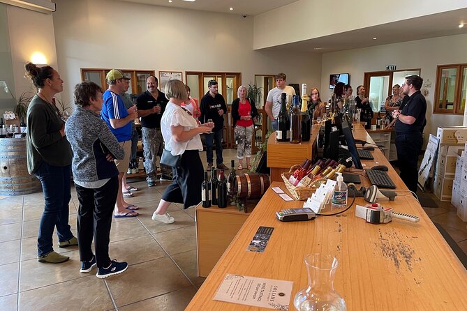 Kumeu Wine Tour - Accessibility and Booking