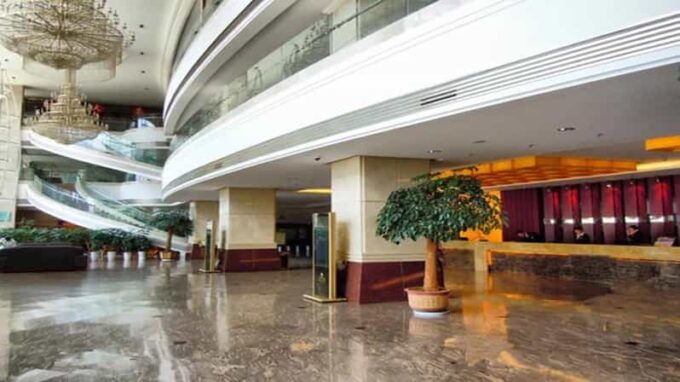 Kunming Airport Pick-up and Hotel - Guide and Assistance