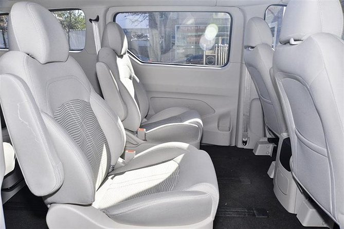 Kunming Airport Private Transfer - Charge by Vehicle - Meeting and Pickup Details