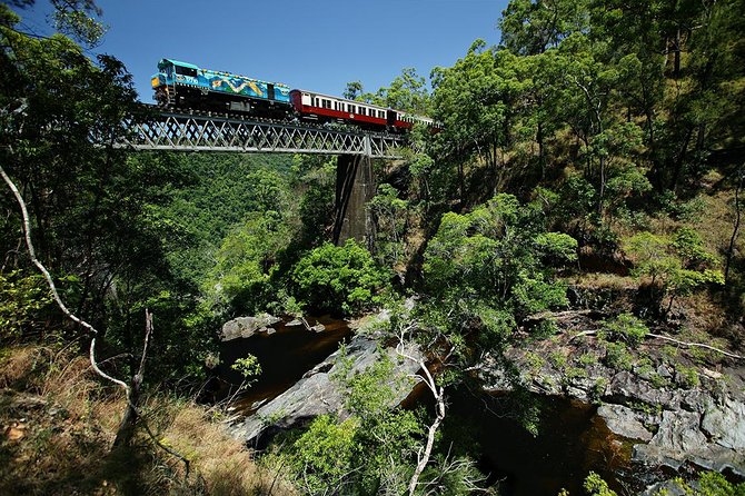 Kuranda Day Budget Tour, TKS-RFS 0930 - Explore Rainforest and Kuranda