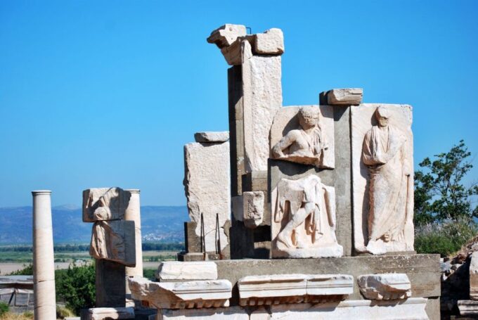 Kusadasi: Half Day Ephesus Tour With Archeological Museum - Tour Duration and Cancellation