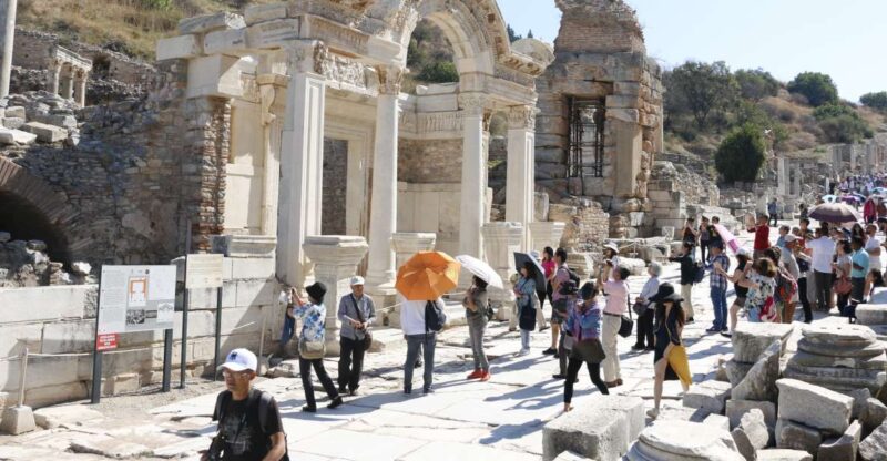 Kusadasi or Selcuk: Full-Day Ephesus Tour With Lunch - Included in the Tour
