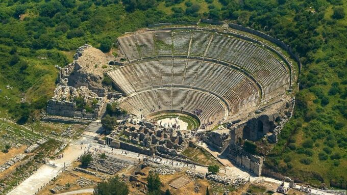 Kusadasi Port: Private Ancient Ephesus Tour | Skip-the-Line - Ephesus Archaeological Museum