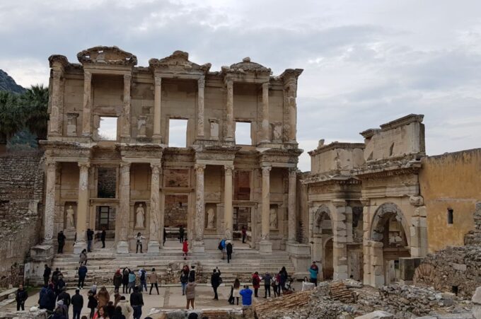 Kusadasi Port: Private Ancient Ephesus Tour | Skip-the-Line - Photographic Opportunities