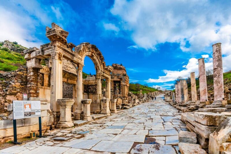 Kusadasi: Private Biblical Ephesus Shore Excursion Tour - House of the Virgin Mary