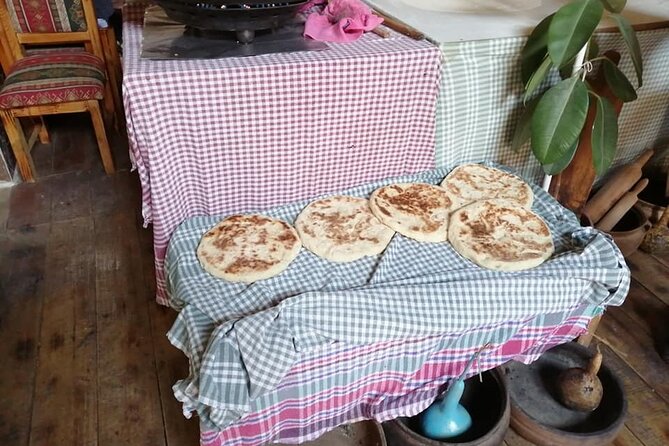 Kusadasi Selcuk Ephesus Gourmet and Street Food Tour - Village Immersion