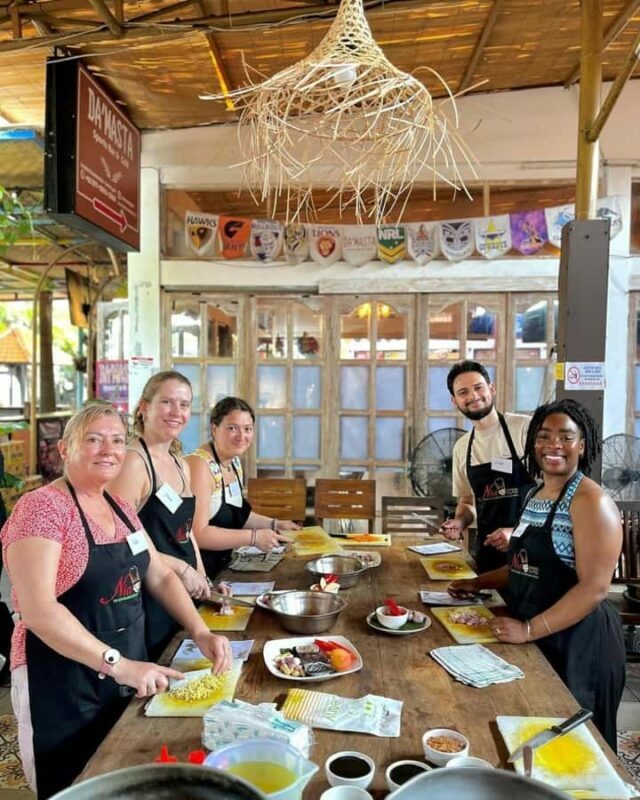 Kuta: Balinese Cooking Class with 9 Dish and Market Tour - An In-Depth Look at the Experience
