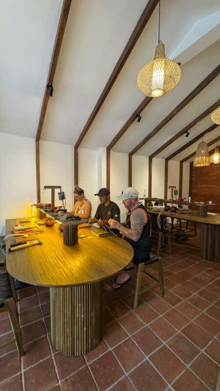 Kuta: Design Your Own Silver Jewelry with Photos Included - The Guides and The Atmosphere