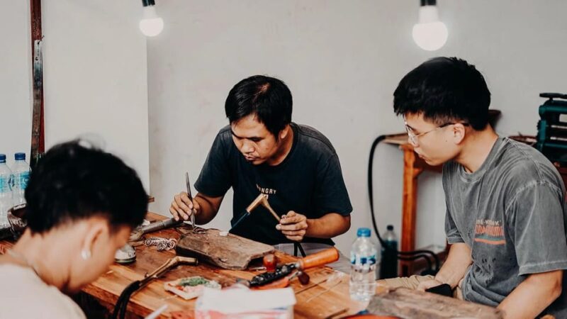Kuta : Make Your Own Silver Jewelry Class - Instructor and Group Availability