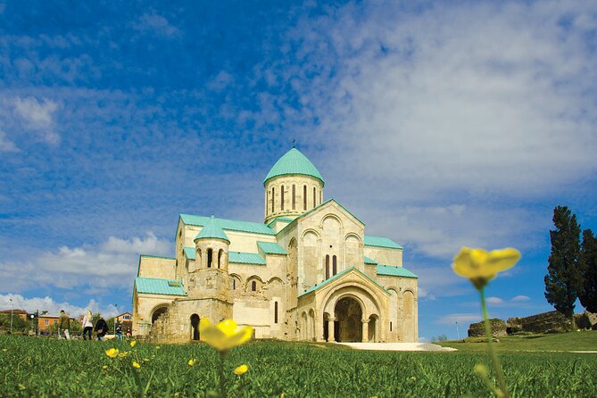 Kutaisi Walking Tour With Private Guide - Included in the Tour