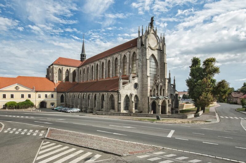 Kutná Hora: Sedlec Ossuary Skip-the-Line Ticket & Audioguide - Visitor Feedback and Reviews