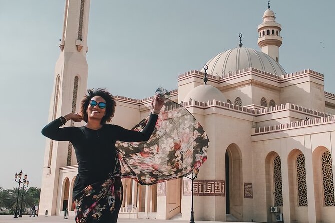 Kuwait City Private Photoshoot Tour by Expert Photographer Guide - Inclusions and Amenities