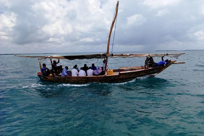 Kwale Island Dhow Sailing Tour From Zanzibar With Seafood Lunch - Important Information