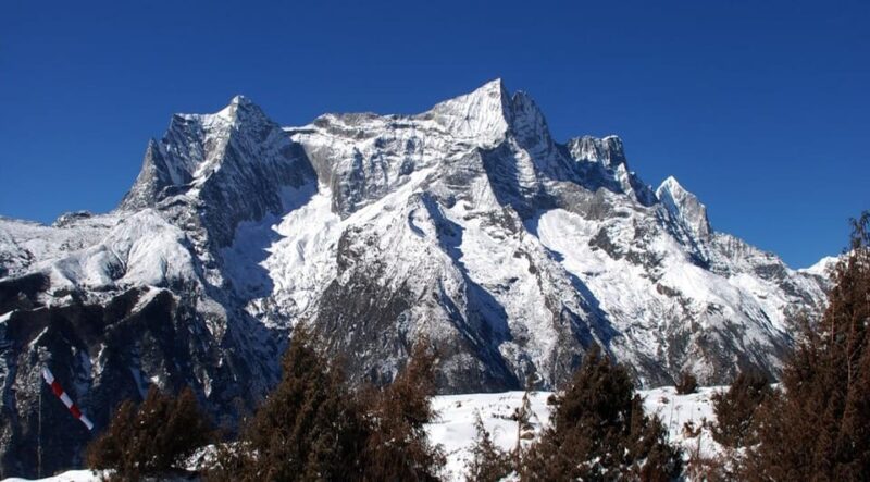 Kwangde Peak Climbing - Destination: Everest Region