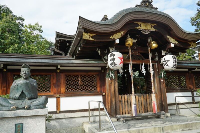 Kyoto: 4-Hour Historical Highlights Cycling Tour With Lunch - Key Points