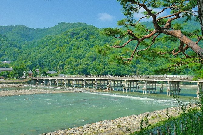 Kyoto Arashiyama & Sagano Bamboo Private Tour With Government-Licensed Guide - Highlights of Arashiyama