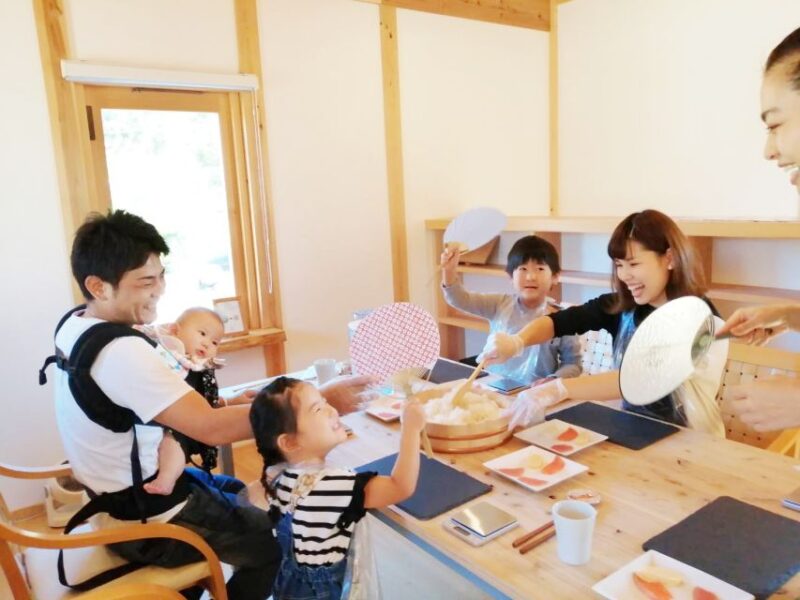 Kyoto: Authentic Sushi Making Cooking Lesson - Sushi Making Activities